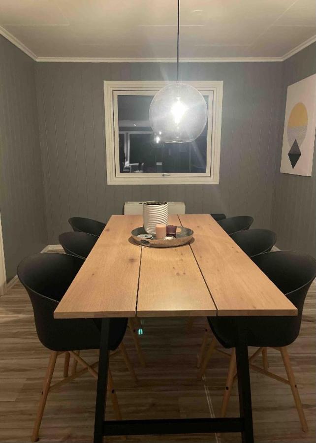 Beautiful 5-Bed Villa In マンダール エクステリア 写真